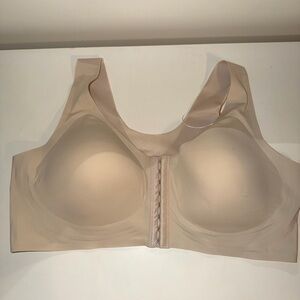 Seamless Tan Front-Closure Bra
